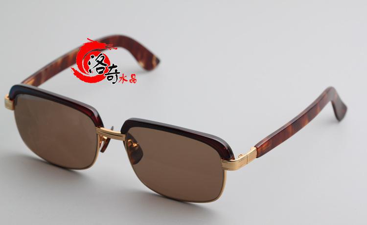 天然茶水晶與玳瑁工藝的匠心結(jié)合 為中老年視力健康護(hù)航的茶水晶眼鏡